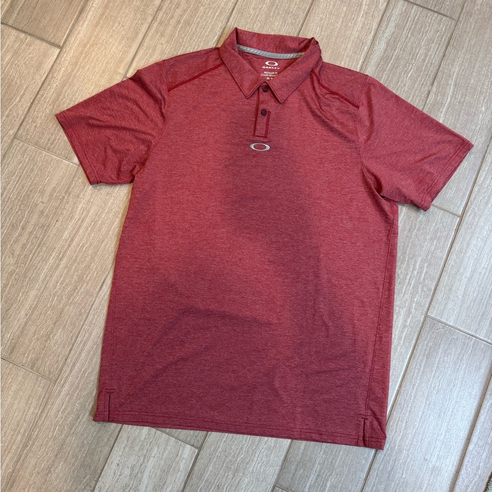 Like new Oakley Polo, M